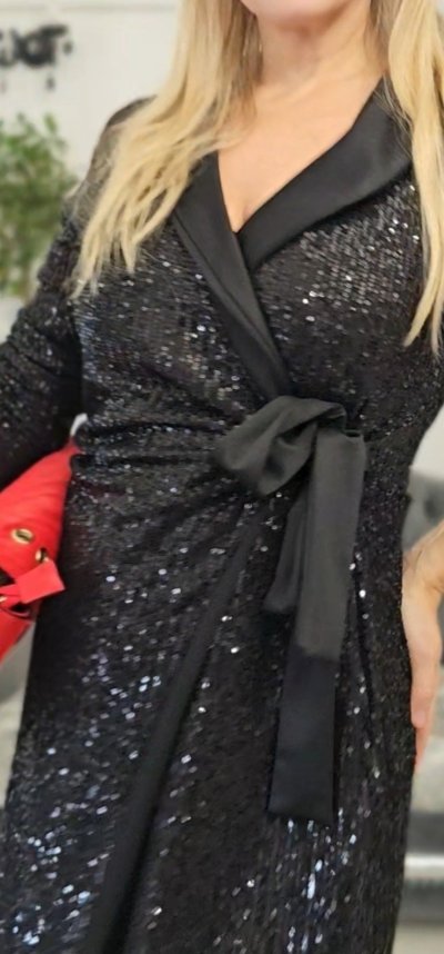 Šaty VIVIANA na mašľu flitrové - čierne