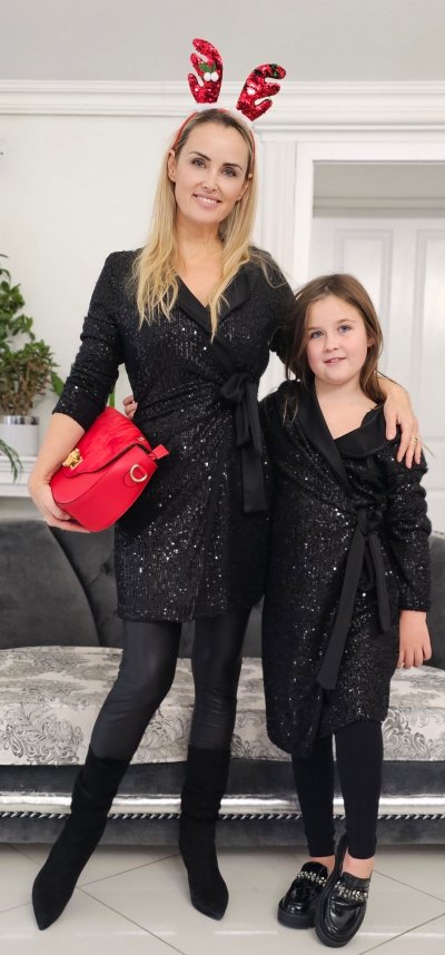 Šaty VIVIANA na mašľu flitrové - čierne