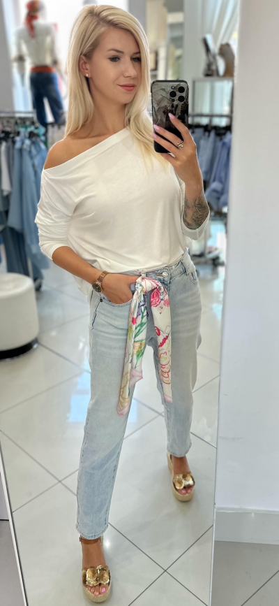 Jeansy MOM FIT - vyšúchané