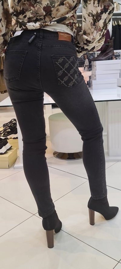 Jeansy CHRISTIAN zn. RINASICMENTO - čierne