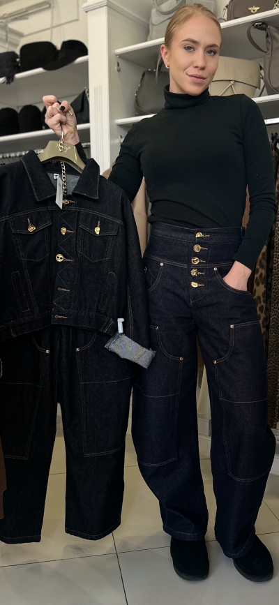 Jeansy SCHIAPARELLI - tm. modré