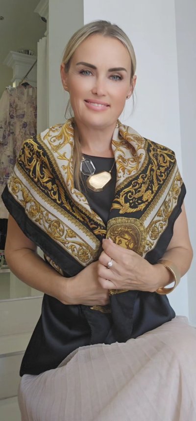 Top EMMA zn.RINASCIMENTO - čierny